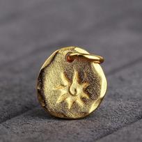 Vintage Gold Sun Tag Old-Fashioned Pendant Charm - Handmade Side Hanging Clip Accessory
