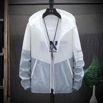Men Summer Skin Coats Men Ultra Light UV Sun Protection Big Size Hooded Windbreaker Jacket Men Striped Casual Outwear M balta