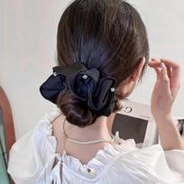 Black Muse Big Scrunchie / Daily Cubic Satin Scrunchie Hair Tie