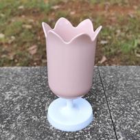 INS Plastic Pen Holder Tulips Shape Desktop Organizer Storage Bucket Makeup Brush Holder Gift rožinė