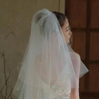 Halo Wedding Veil / Voluminous Pearl Self-Wedding Bridal Shower Photography Prop