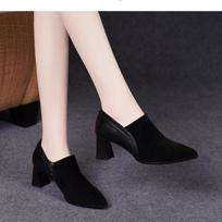 Suede Pointed Toe High Heels Retro Shoes for Women Fashion Loafers Winter 2025 Trend New Elegant Dress Pumps Zapatos De Mujer 35 juoda