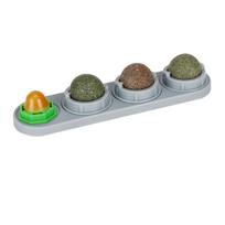 Catnips Ball Rotatable Cat Treat Toy Remove Hair Inside of Cats Licks Ball Set Wall Mounted Cleaning Teeth for Kitten 1 pilka spalva