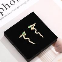 Summer High-End Earrings Retro Natal Year Exquisite Small Snake Stud Earrings Niche Light Luxury Personalized Fashion Earrings