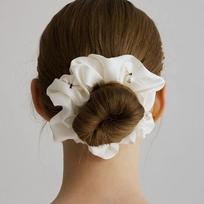 Stitch Pearl Scrunchie JP-25-010S ivory