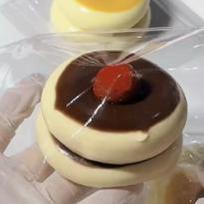 Simulation Dessert Squeeze Toy, Creamy Fingertip Fidget, Anti-Anxiety Strawberry Soufflé Stress Reliever mėlyna