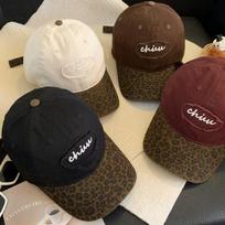 Retro Korean Spicy Leopard Print Baseball Cap: American Style, Unisex Sun Protection, White Color Block, Face Slimming, Trendy Duckbill Hat M (56-58cm) balta
