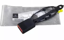 Mercedes-Benz CLA-Class C117 Priekinio saugos diržo sagtis dešinėje pusėje originali A24786001699051