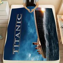 Titanic Movie Poster Blanket - Luxurious Soft Fleece Throw featuring Iconic RMS Titanic Ship Design, Elegant Gold and Blue Gradi 75cmx90cm