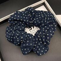 High-End Retro Floral Scrunchie: Versatile Hair Tie for Women