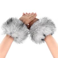 Fluffy Faux Fox Fur Cuffs: Warm Plush Wristbands for Autumn/Winter