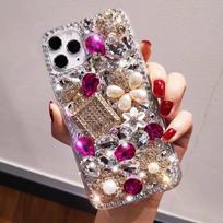 Applicable to samsung S23 S24 luxury rhinestone Samsung S22 S21 mobile phone case full of diamonds perfume bottle all inclusive Customizable for other models. note: