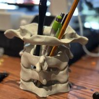 Simulation Spine Brush Holder 3D Printting Pen Holder Spine 3D Vase Table Storage Box Office Home Decor Desktop Organizer