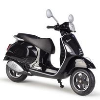 WELLY 1/12 2020 Vespa GTS Super Alloy Leisure Motorcycle Model Metal Street Road Motorcycles Model Simulation Childrens Toy Gift juoda