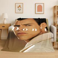 fashion Harry Styles Singer Star Flannel Blanket Soft Warm Throw Blanket for Bedroom Living Room Bed Travel Camping Picnic Gift 75x90cm