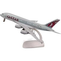 Modelinis lėktuvas 20cm Modelinis lėktuvas Tinka Air Qatar A380 Airbus 380 Metalo lydinio lėktuvo modelis su važiuoklės ratukais Lėktuvas slyva