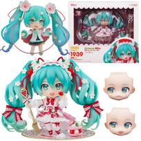 10cm #1939 Hatsune Miku Anime figūrėlė 15-osios metinės Braškinė Miku Veiksmo figūrėlė #1940 PVC Kolekcinis modelis Lėlės Žaislai Dovana