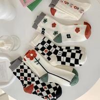 Holize [Set of 5] Arca Flower Heart Mid-Length Socks 5-piece set