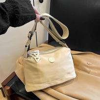 High Sense Niche Women Versatile Messenger Bag Women Versatile Fashion Foreign Style Shoulder Commuter Shoulder Bag Women chaki
