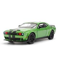 1/22 Dodge Challenger SRT Hellcat Demon Eyes Alloy Diecast Model Car Toy Wheel Pull Back Supercar Light Sound Toys for Kids žalia