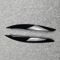 2Pcs ABS Gloss Headlight Evil Eyebrows Eyelids For BMW 1 Series E81 E82 E87 E88 118d 120i 120d 123d 130i M1 2004-2014 3D Sticker Gloss Black