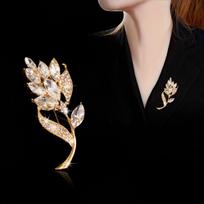 Exquisite Elegant Crystal Tulip Brooch auksas