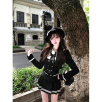 Elegant Academy-Style Women's JK Uniform Set: Black Long-Sleeved Top and Short Skirt for Autumn and Winter. S