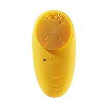 Edible Grade Silicone Ultrasonic Waterproof Facial Cleanser and Beauty Massager geltona