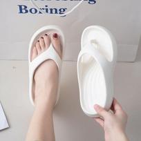 Women's Thick-Soled Non-Slip Odor-Resistant Summer Flip-Flops - Soft, Comfortable Beach Sandals 36/37