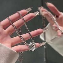 Spicy Girl Star Necklace: Trendy Sweet Cool Accessory for Women