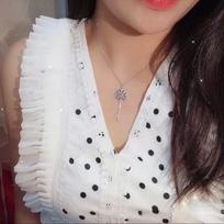 Women's Light Luxury Pink Key Necklace: Minimalist Aesthetic, Influencer-Inspired, Cool Versatile Style