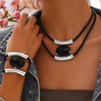 Necklace Bracelet Set Black Acrylic Pendant Multi-Layer Retro Simple Jewelry sidabro pilka spalva