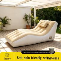 Outdoor Self-Inflating Camping Mattress with Ergonomic S-Shaped Support and Moisture-Proof Inflatable Sofa Pad beveik baltos spalvos