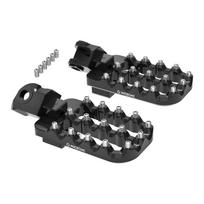 For KTM 690 Enduro R SMCR 2008-2025 20mm Lower Footrest Footpeg For Husqvarna 701 Enduro Supermoto Norden 901 GasGas 700 SM/ES juoda