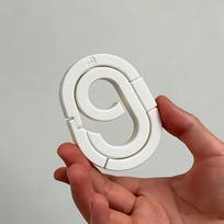 Foldable Hook That Transforms And Opens Up As a G-Shaped Hook, Securely Hangs Backpacks And Luggage Handles Without Slipping balta