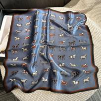 Navy blue pony silk 53cm small square scarf, autumn and winter warm neck protection scarf 100% mulberry silk scarf 53*53cm