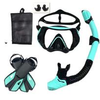 Three-Piece Snorkeling Set: Diving Mask, Snorkel, and Fins. L/XL (42-45)