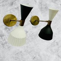 Vidurio amžiaus sieninis šviestuvas Matinis itališkas Diabolo sieninis šviestuvų pora Sieniniai šviestuvai Reguliuojamo stiliaus šviestuvas