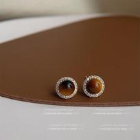 Elegant Retro Hong Kong Tiger Eye Earrings for Women - Versatile Zircon Design, High-End Niche Jewelry