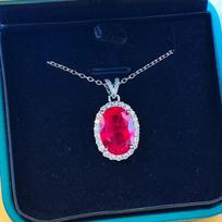 Ruby Pendant Necklace with Inlaid Red Corundum Gemstones Gold-Plated Copper