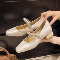 French Mary Jane shoes thick heel Velcro single shoes women's 2025 new summer beautiful skirt evening small leather shoes 35