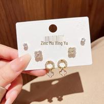 Elegant Four-Leaf Clover Retro Dangle Earrings - High-End Light Luxury Design for Ladies 3 Pairs Card with Thick Genuine Gold Plating