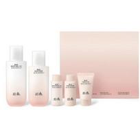 Hanyul Raudonųjų Ryžių Drėgmės ir Stangrumo 5 dalių Odos Priežiūros Rinkinys (Esencija 150 ml + Emulsija 125 ml + Kremas 15 ml + Esencija 18 ml + Emulsija 18 ml) 5-Piece Skincare Set