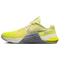 (WMNS) Nike Metcon 8 Training Shoes 'Citron Tint Light Smoke Grey' Women's DO9327-801 EU 36