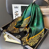 Madingas 100% natūralus tikro šilko kvadratinis šalikas moterims Foualrd Kaklaskarė Vasariniai paplūdimio šalikai Skara Bandana Hidžabas Pashmina Real Silk 65x65cm
