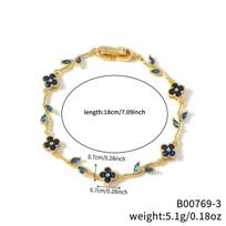 Exquisite Four-Leaf Clover Zircon Bracelet: Luxurious Women's Fashion Jewelry Gift