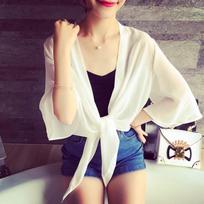 Korean Chiffon Sun Protection Shawl: Black & White Women's Beach Jacket One Size balta
