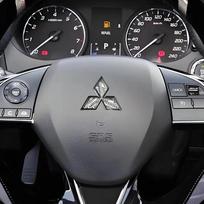 Epoxy Car Steering Wheel Center Sticker Emblem Badge For Mitsubishi Ralliart Cordia Pajero Outlander Eclipse Galant Mirage sidabras