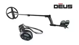 Metalo detektorius XP DEUS lite su 28cm X35 rite ir belaidėmis WS4 ausinėmis.