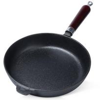Lietuviška ketaus keptuvė 24 cm, skirta kepimui, troškinimui, griliui